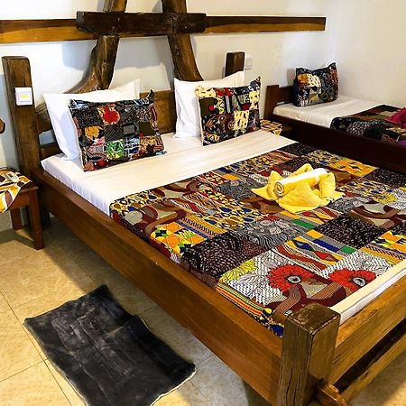 Home Feeling Neneu Lodge Moshi Exterior photo